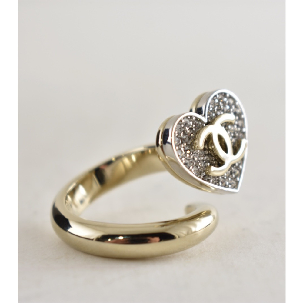 Chanel 26P Silver Gold Crystal Heart CC Logo Spiral Metal Fashion Finger Ring 52 - Picture 6 of 16